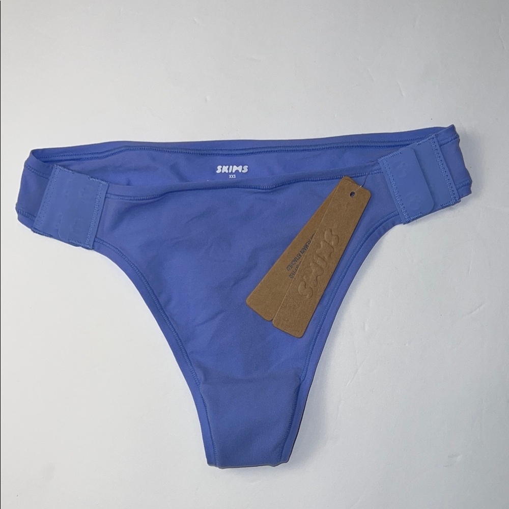 Skims ] Snap open ] XXS ] Super Stretchy ] Cobalt Blue Thong Bottoms